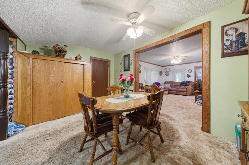533 9th Street NW - Photo 13