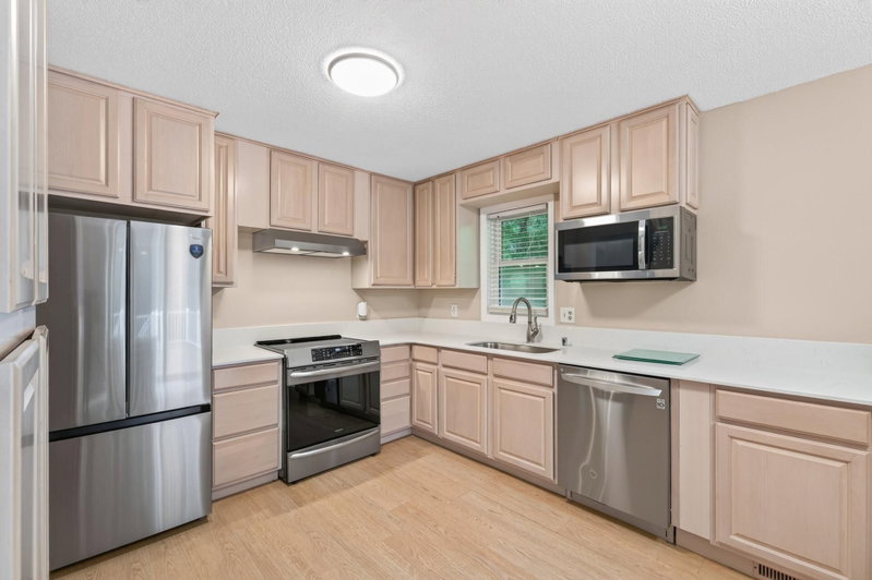 900 Evergreen Trail - Photo 10