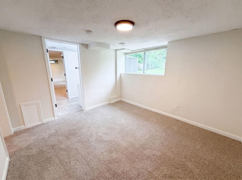 1695 Abell Street - Photo 14