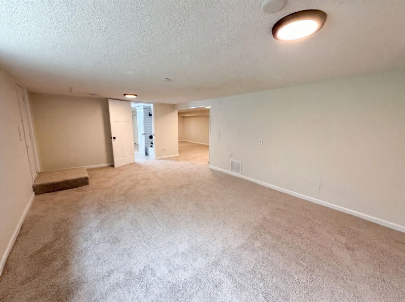 1695 Abell Street - Photo 19