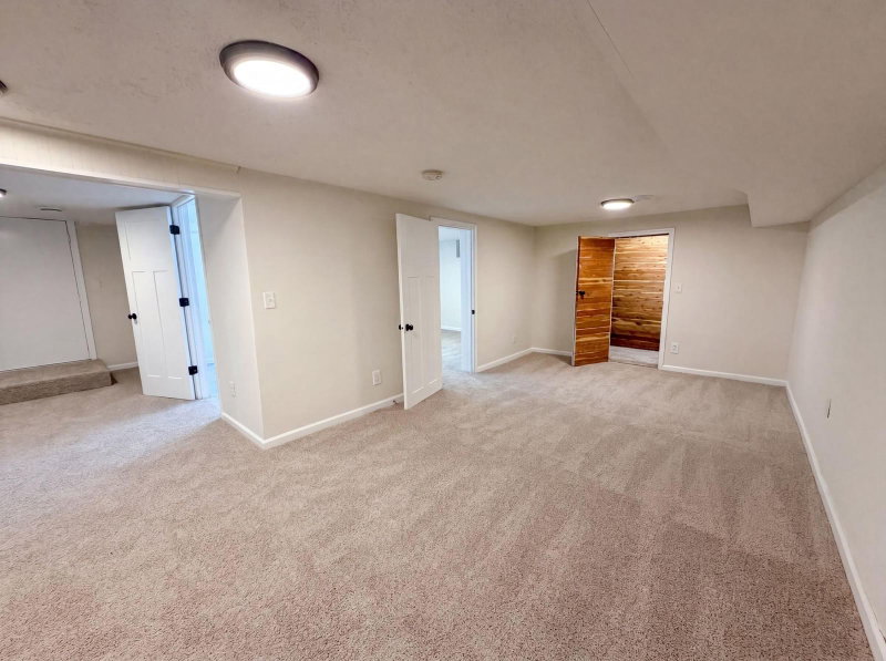 1695 Abell Street - Photo 21