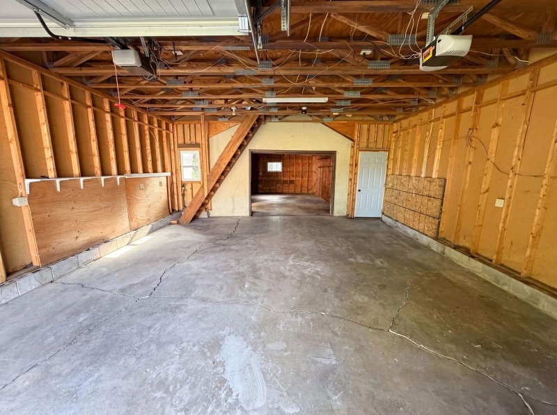 1695 Abell Street - Photo 23