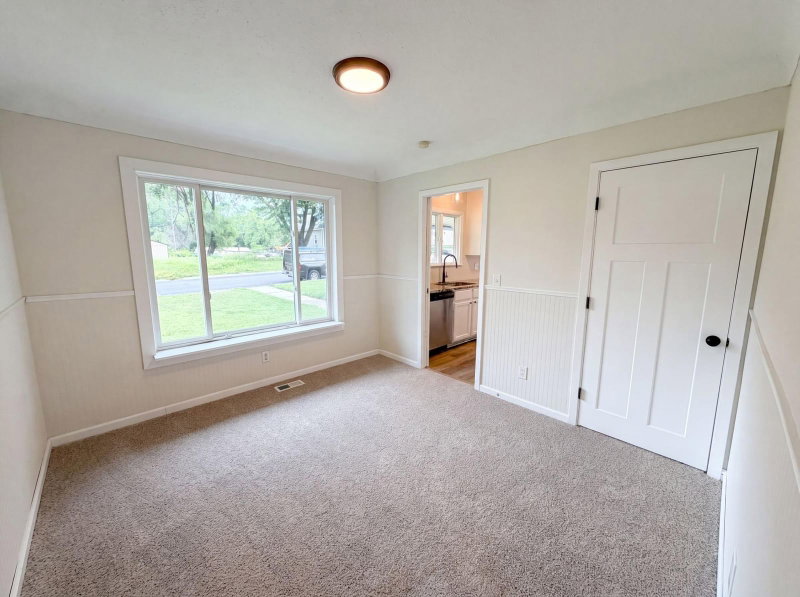 1695 Abell Street - Photo 9