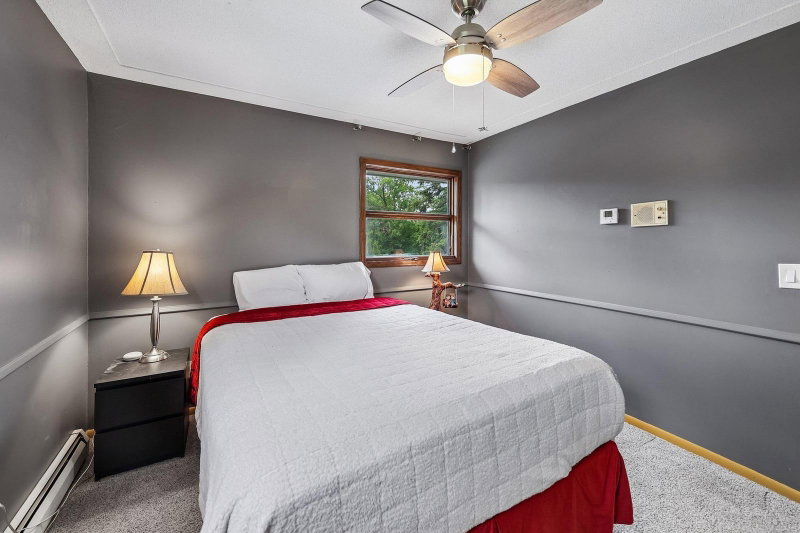 1720 69th Avenue N - Photo 30