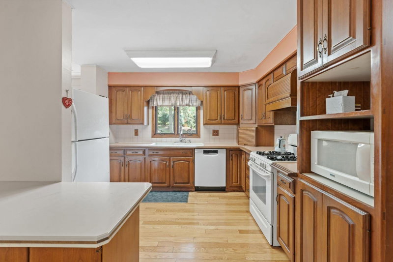 6041 Sumter Place N - Photo 20