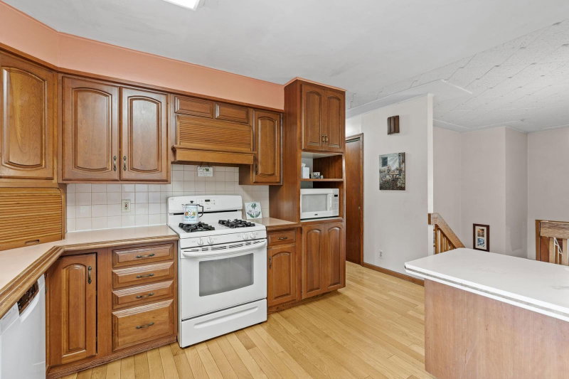 6041 Sumter Place N - Photo 21