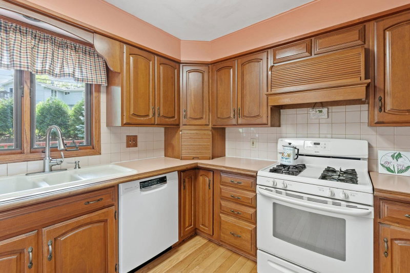 6041 Sumter Place N - Photo 22