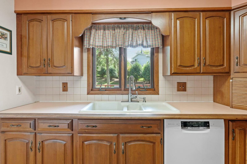 6041 Sumter Place N - Photo 24