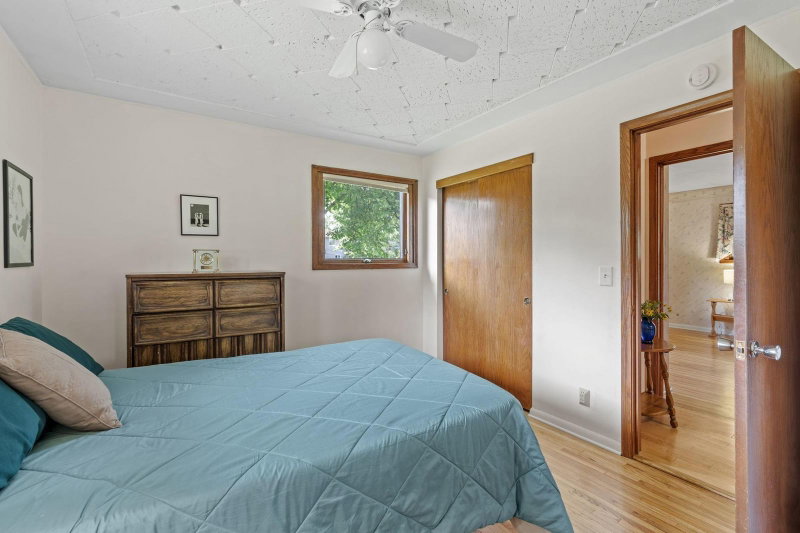 6041 Sumter Place N - Photo 33