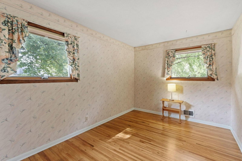 6041 Sumter Place N - Photo 34