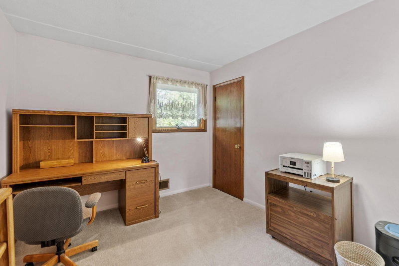 6041 Sumter Place N - Photo 36