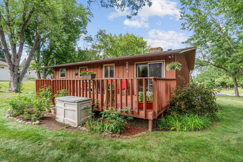 6041 Sumter Place N - Photo 5