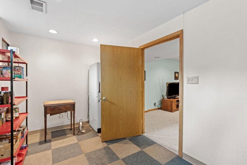 6041 Sumter Place N - Photo 49