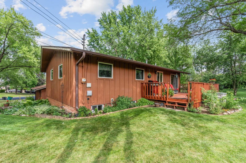 6041 Sumter Place N - Photo 7