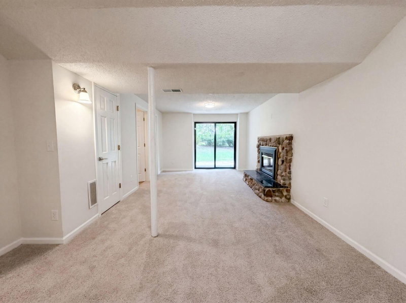 13637 Heather Hills Drive - Photo 15