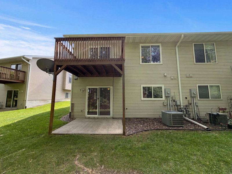 5317 140th Avenue NW - Photo 5