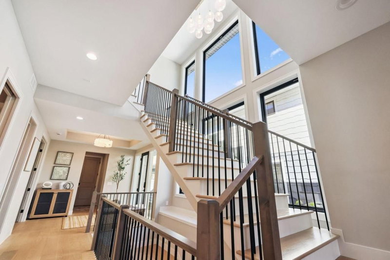 3061 Lake Shore Boulevard - Photo 19