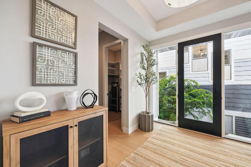 3061 Lake Shore Boulevard - Photo 53