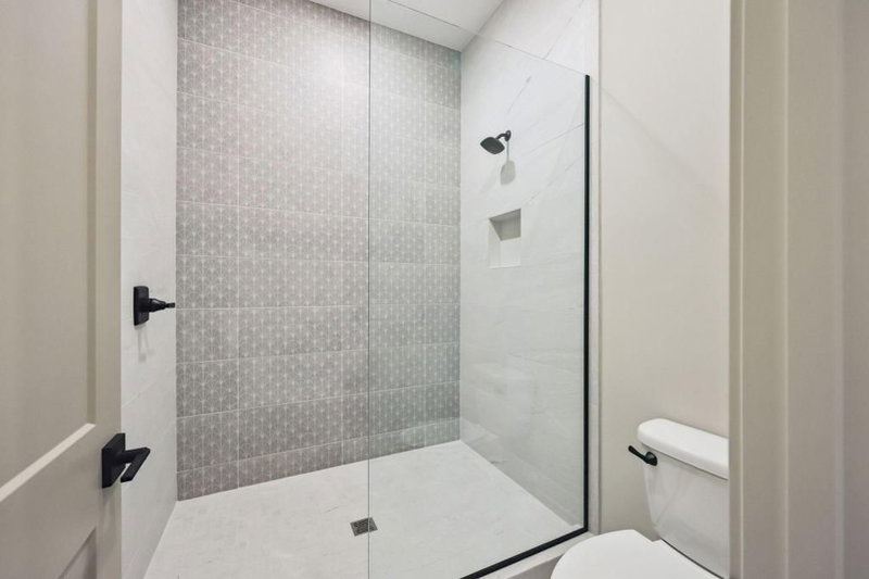 3061 Lake Shore Boulevard - Photo 61