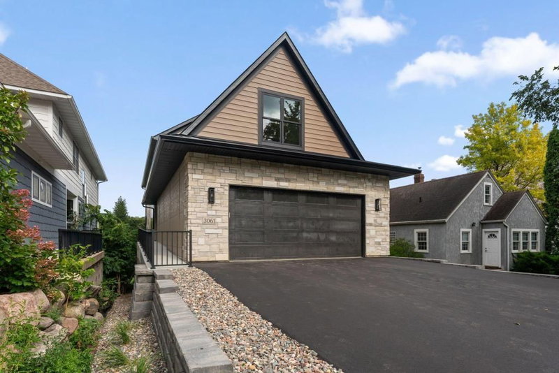 3061 Lake Shore Boulevard - Photo 75