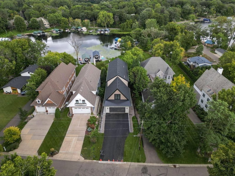 3061 Lake Shore Boulevard - Photo 76