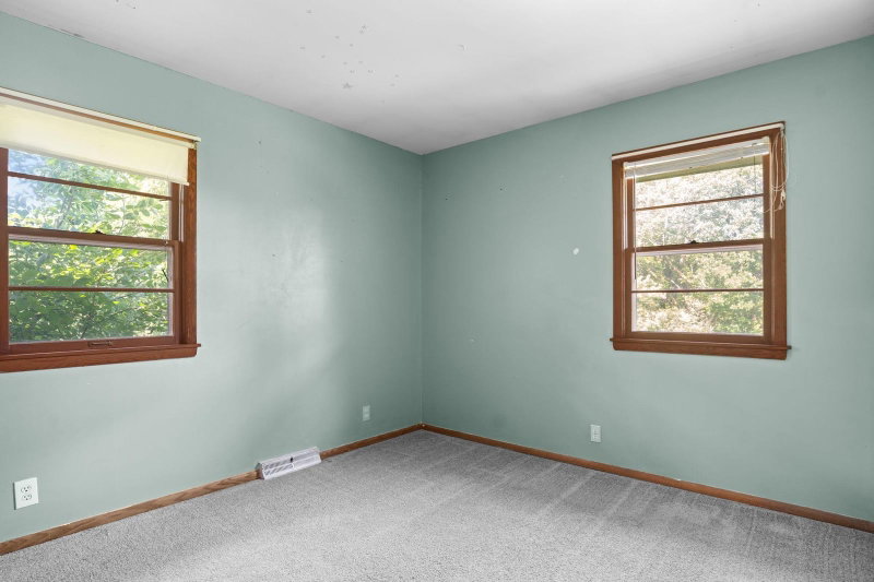 14901 Highway 7 - Photo 11