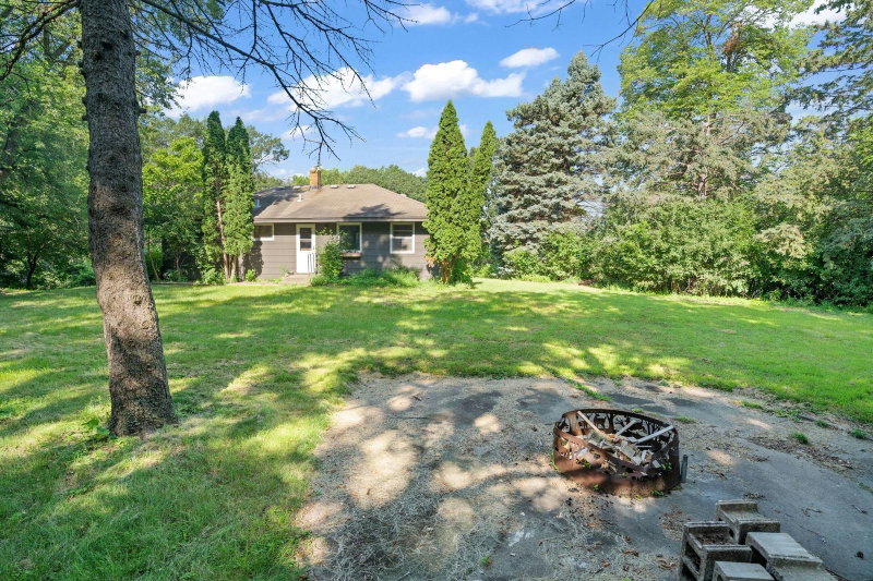 14901 Highway 7 - Photo 15