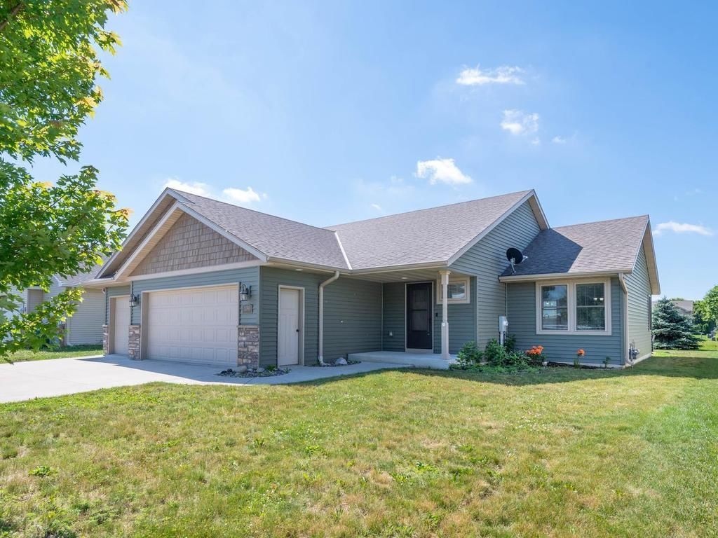 1180 Farmers Lane