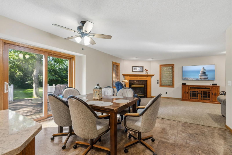 1432 Cloud Drive NE - Photo 12
