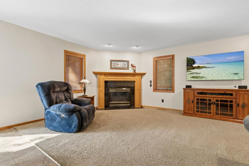 1432 Cloud Drive NE - Photo 13