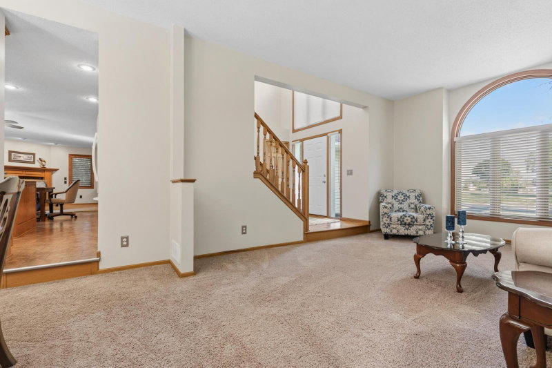 1432 Cloud Drive NE - Photo 3