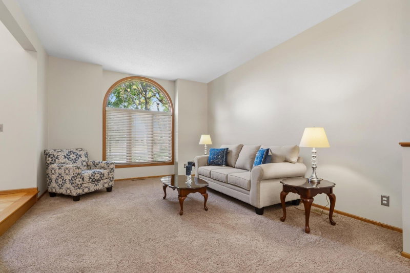 1432 Cloud Drive NE - Photo 4