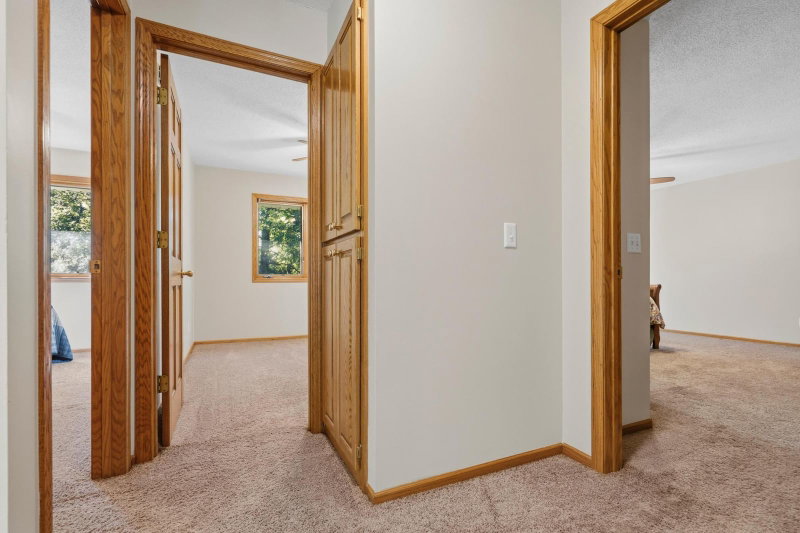 1432 Cloud Drive NE - Photo 31