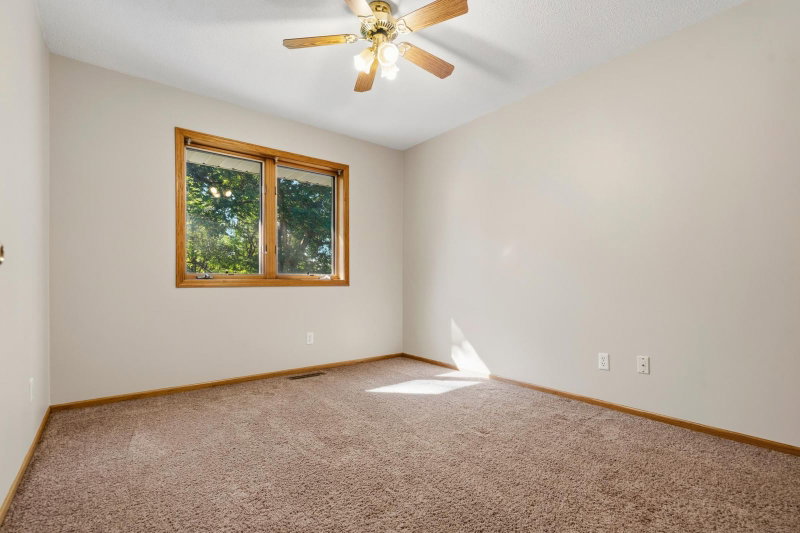 1432 Cloud Drive NE - Photo 35