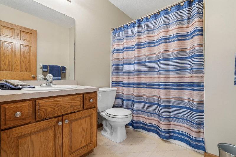 1432 Cloud Drive NE - Photo 37