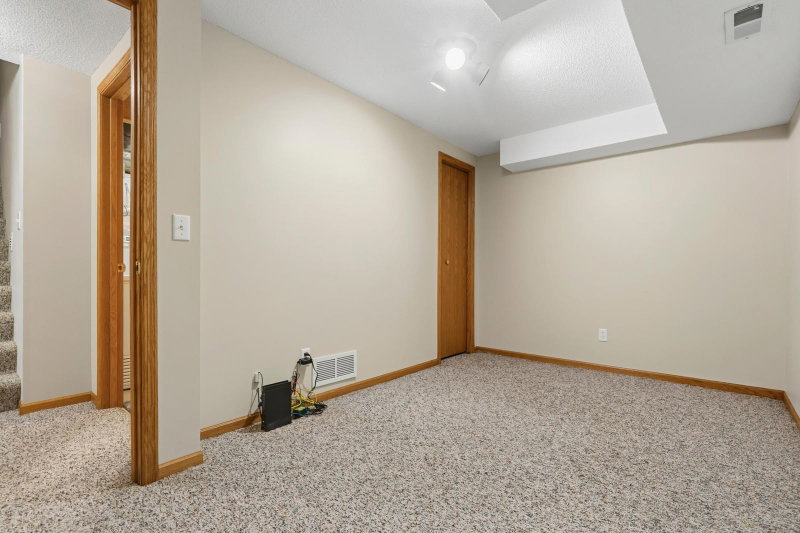 1432 Cloud Drive NE - Photo 40