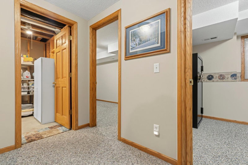 1432 Cloud Drive NE - Photo 42