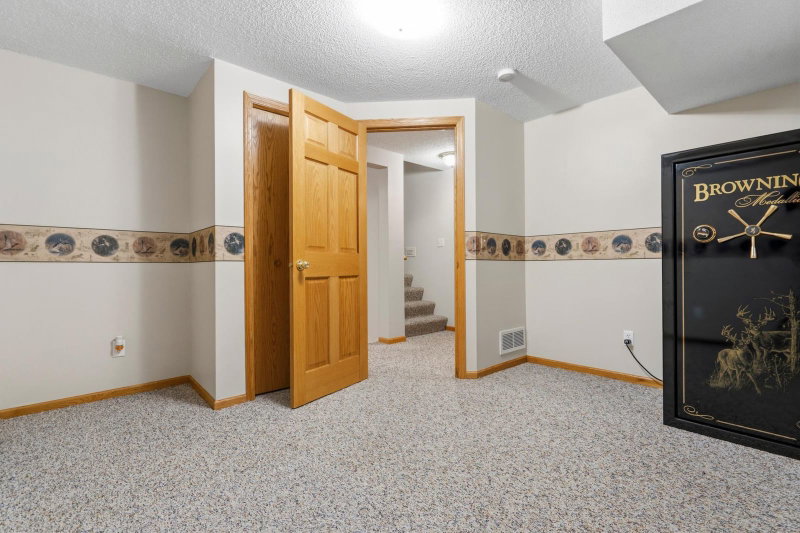 1432 Cloud Drive NE - Photo 43