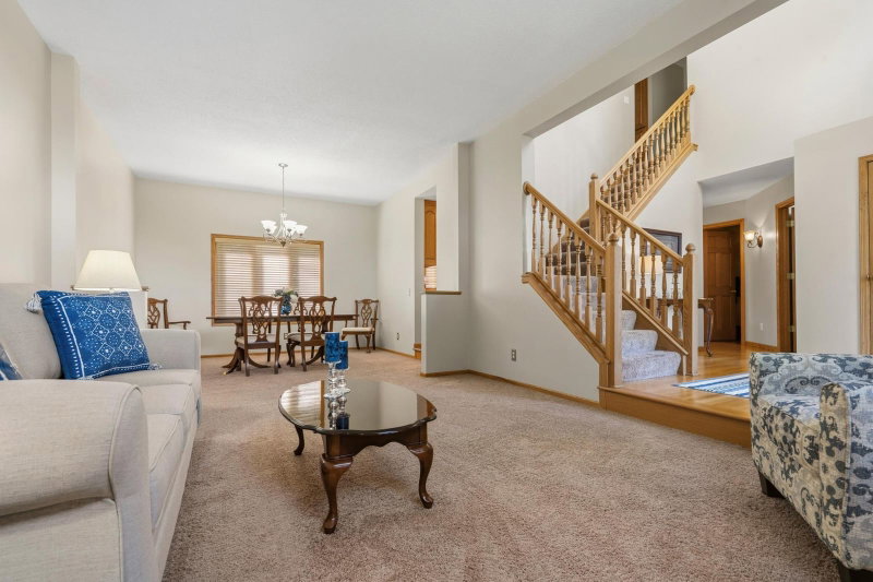 1432 Cloud Drive NE - Photo 6