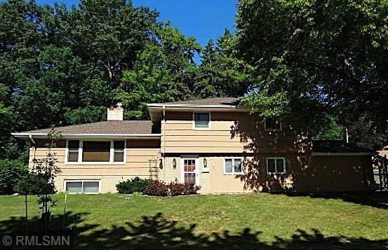 1627 Deerwood Drive