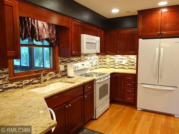 1627 Deerwood Drive - Photo 12