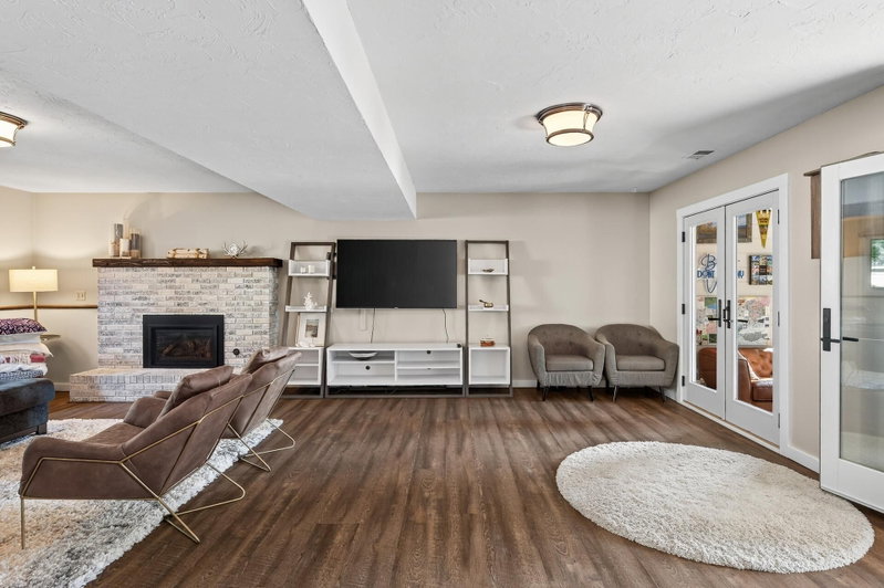 15601 Highland Avenue NW - Photo 47