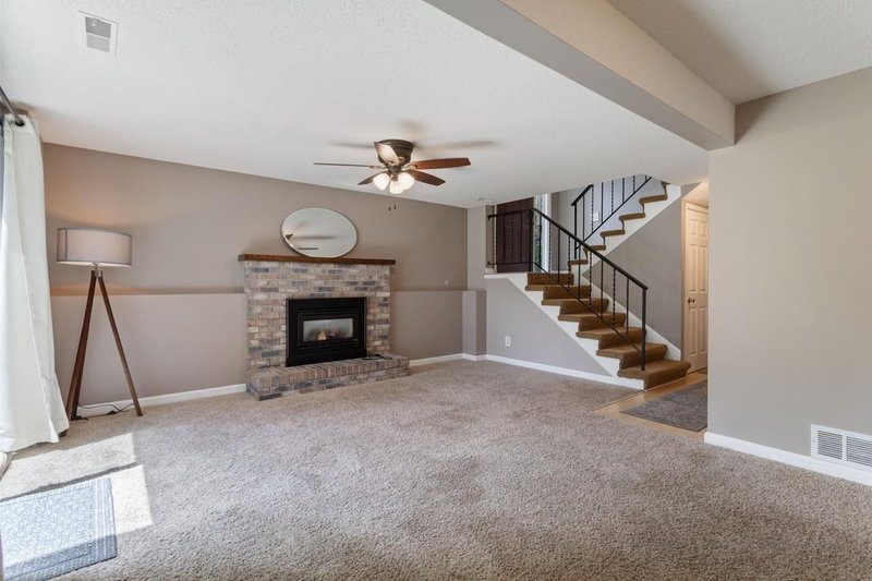 1053 Bridge Street - Photo 18