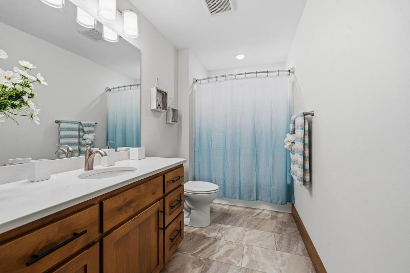 1515 Geneva Road NE - Photo 41