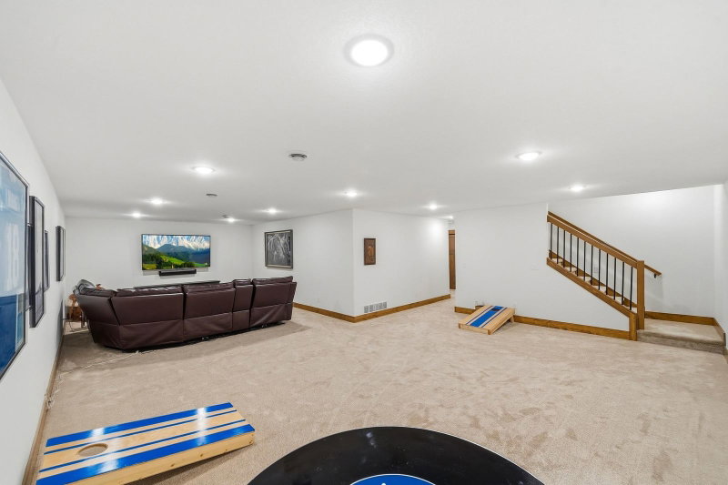 1515 Geneva Road NE - Photo 44