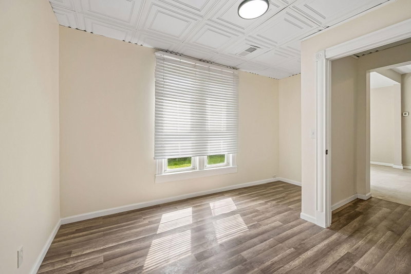 825 18th Avenue NE - Photo 24