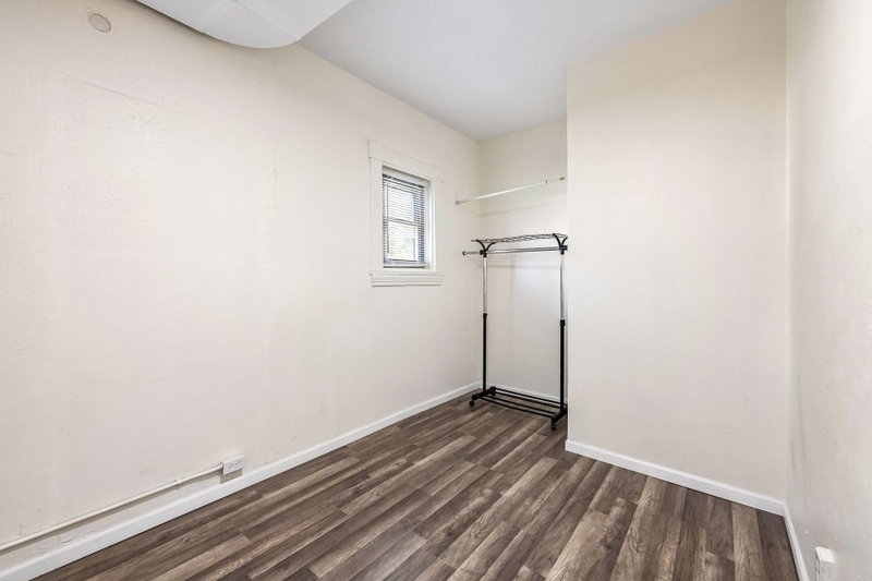 825 18th Avenue NE - Photo 25