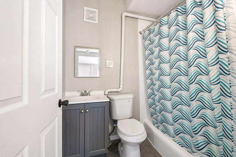 825 18th Avenue NE - Photo 26