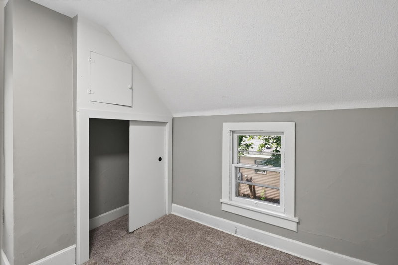 1094 Kent Street - Photo 18
