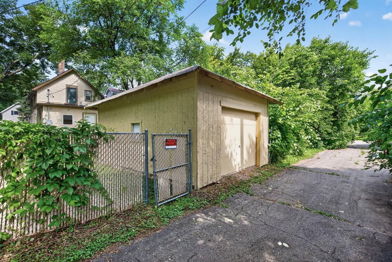 1094 Kent Street - Photo 26